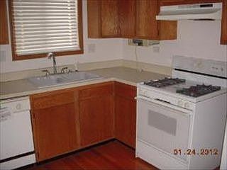 3rd image of 110 S Prospect Ave Unit D