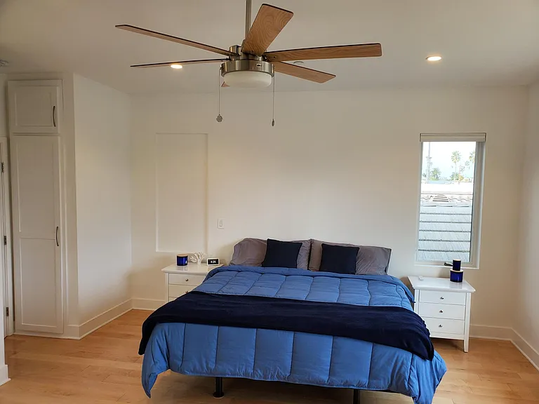 214 8th St #2 — Photo 7
