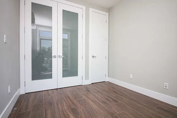 Rented by Nooklyn NYC LLC | media 29