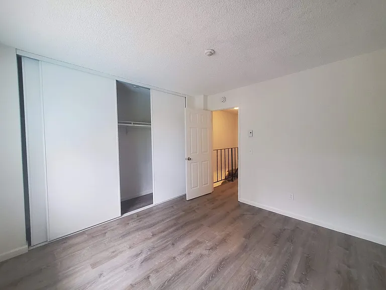928 Civic Center Dr #3 — Photo 2