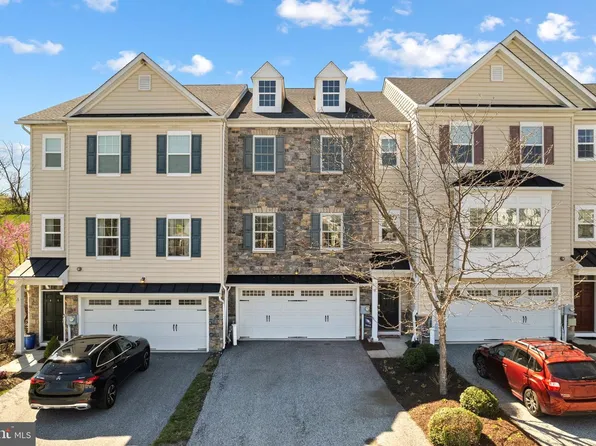 3 Skylar Cir, Media, PA 19063