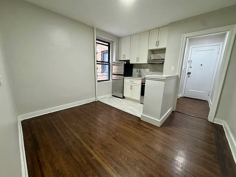 140-70 Ash Ave #108B — Photo 2