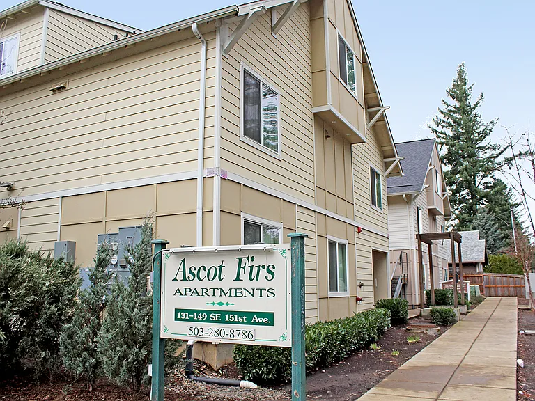 131 - 149 SE 151st Avenue Ascot Fir — Photo 3