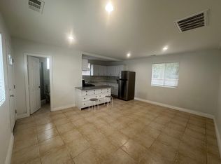 18747 Hart St, Reseda, CA 91335