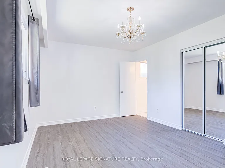 141 Oakmeadow Blvd #MAIN — Photo 18