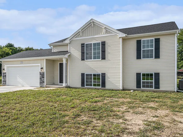 6764 W 159th Ave, Lowell, IN 46356