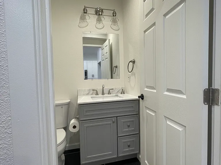 2320 Maho Bay Cir — Photo 10
