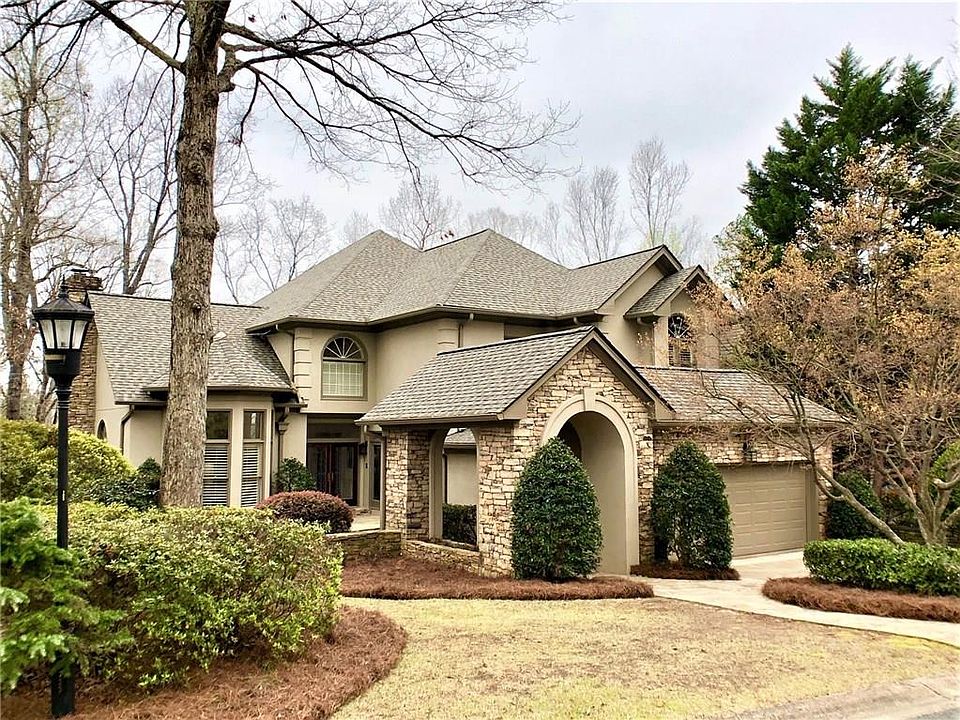 1st image of 4205 Fairway Villas Dr