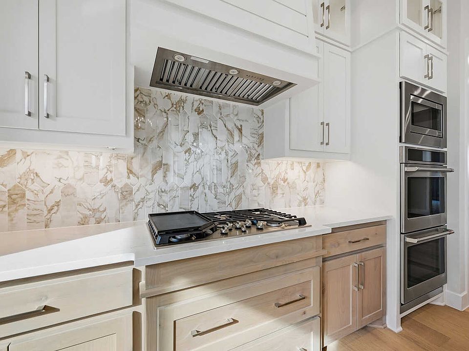 4609 Sandbrock Pkwy, Aubrey, TX 76227 | Zillow