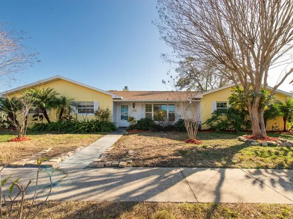 13400 91st Ave, Seminole, FL 33776