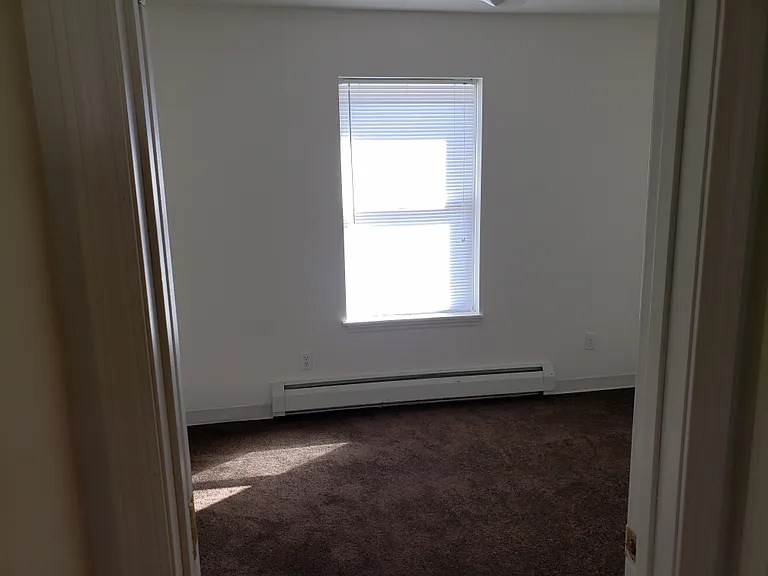 1369 Locust Ave — Photo 6