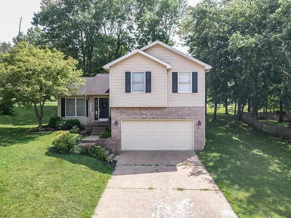 4499 Summer Creek Ln, Newburgh, IN 47630