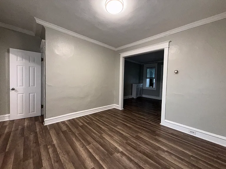 2121 Anchor St — Photo 11