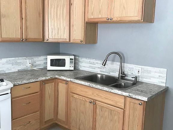 5th image of 3135 30th St