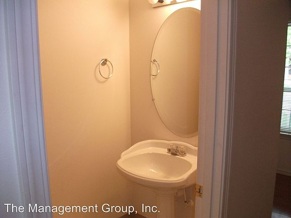 5th image of 15011 NE 69th St