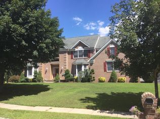 2293 Forest Ridge Ct, Toms River, NJ 08755