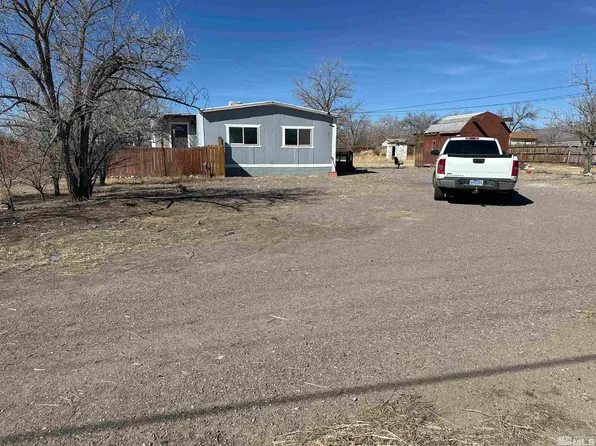 1625 W Spruce Ave, Silver Springs, NV 89429