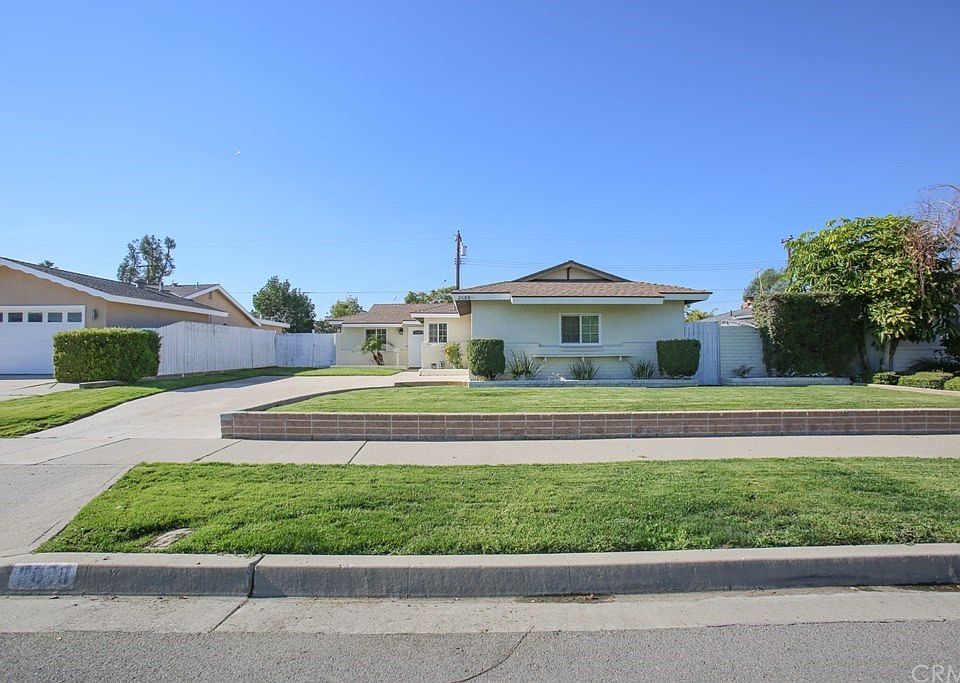 1st image of 2688 N Anchor Ave