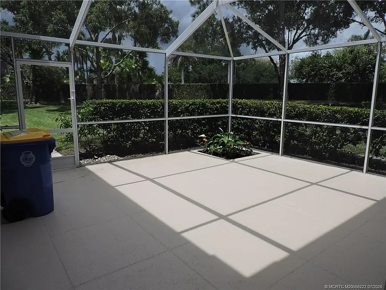 2865 SW Lakemont Pl — Photo 21