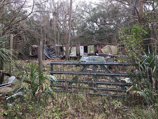 2nd image of 6950 SE 180th Pl