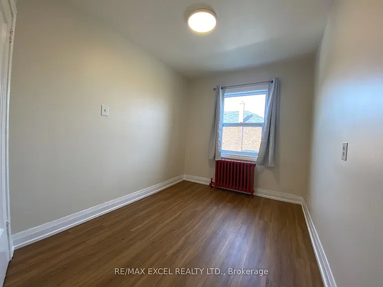 443 Vaughan Rd — Photo 19