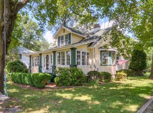 125 Colts Neck Rd, Farmingdale, NJ 07727