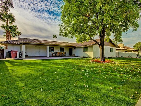 3rd image of 8630 E Via De Encanto