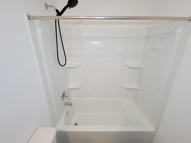 25395 Northpark Lake Dr — Photo 33
