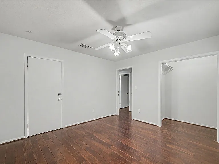 2723 Nottingham St — Photo 38