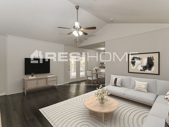5th image of 2206 Jacqueline Dr