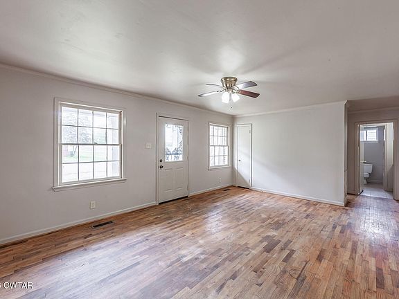 3rd image of 1105 Edgewood Ave