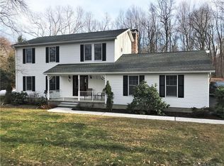 75 Old Church Rd, Oxford, CT 06478