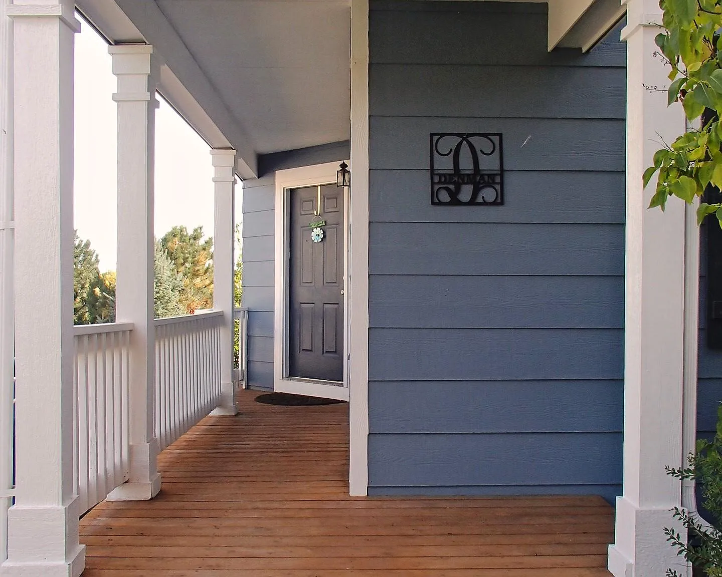 4 bed, 2350 sqft, $2,850 — Photo 1
