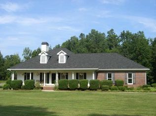 3380 Haddon Hall Dr, Buford, GA 30519