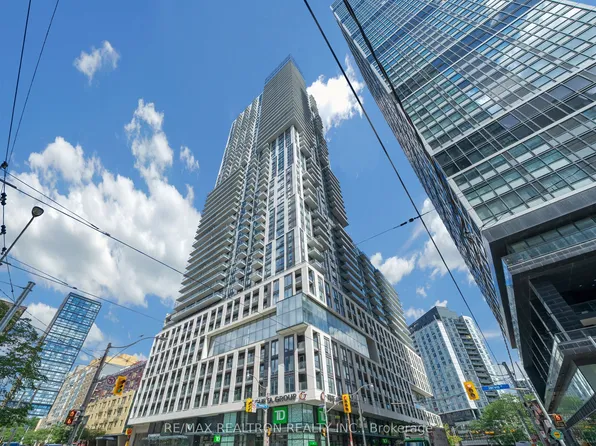 251 Jarvis St #514, Toronto, ON M5B 0C3