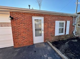 380 Liverpool Ave UNIT 3, Pawtucket, RI 02861