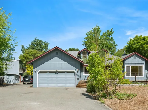 8610 Graton Rd, Sebastopol, CA 95472