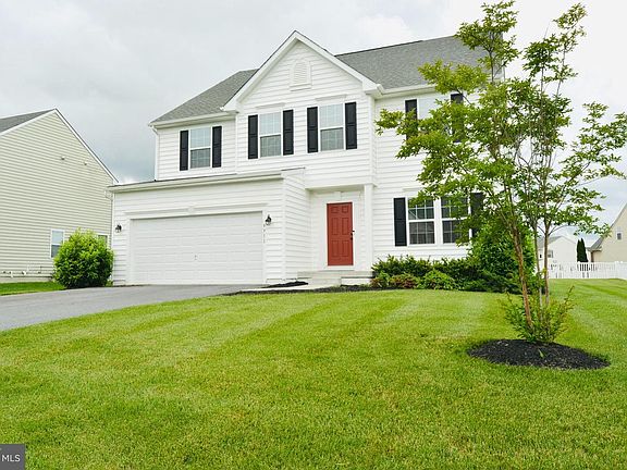 2nd image of 9711 Dumbarton Dr