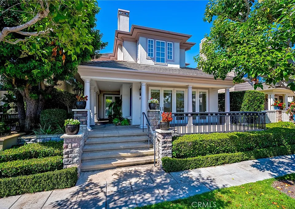 15 Spanish Bay Dr