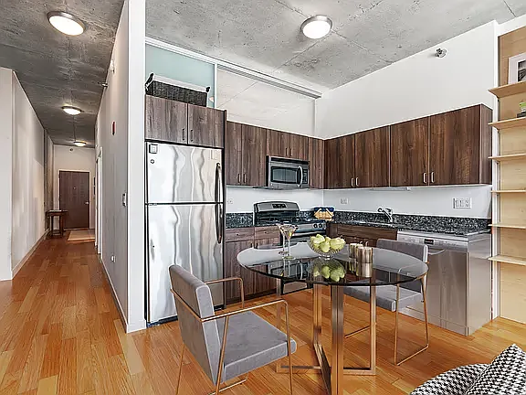 235 W Van Buren St #3720 — Photo 7