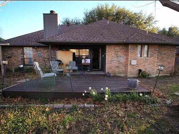 2nd image of 6705 N Park Dr