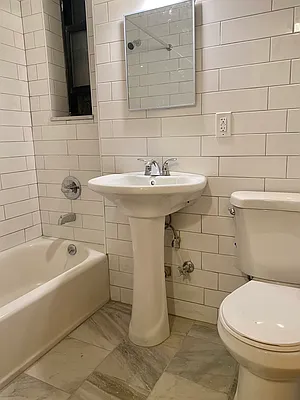 Rented by FirstService Realty (legacy) | media 36