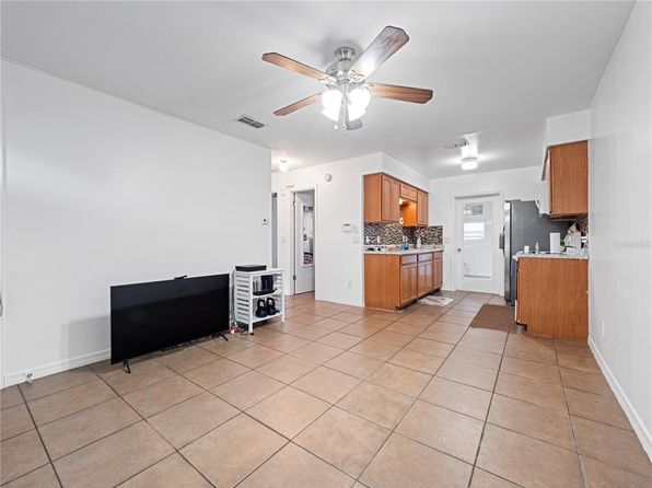 orlando-florida-46134754 picture