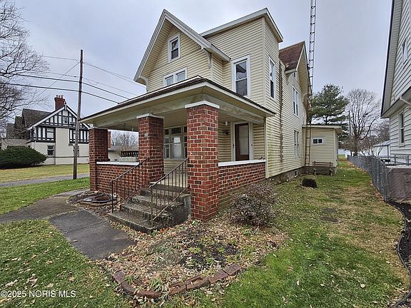 4th image of 430 S Sandusky Ave