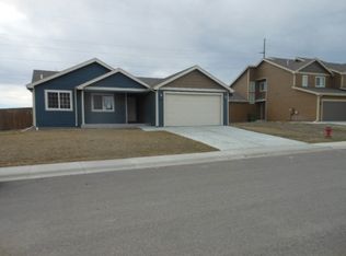1441 Meadow Ln, Douglas, WY 82633