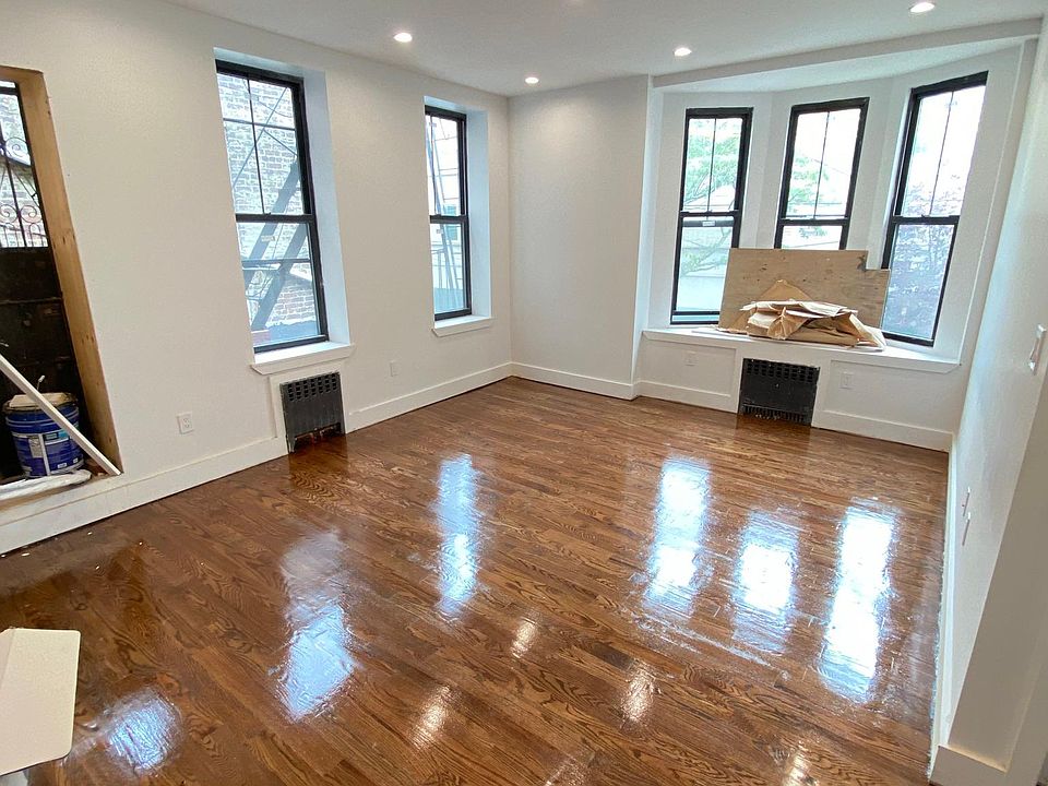 1st image of 7023 15th Ave Floor 2