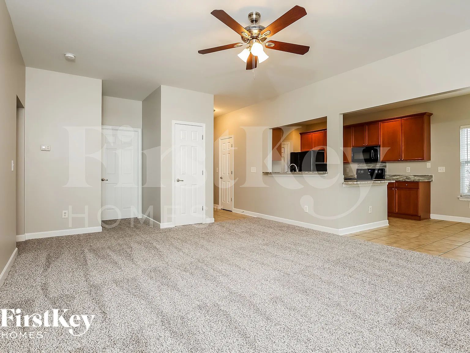 4 bed, 2.5 bath, 2090 sqft, $2,675 — Photo 4