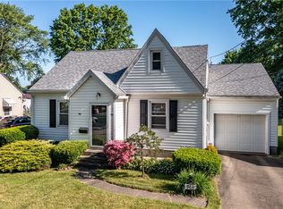 968 Woodland Rd, Sharpsville, PA 16150