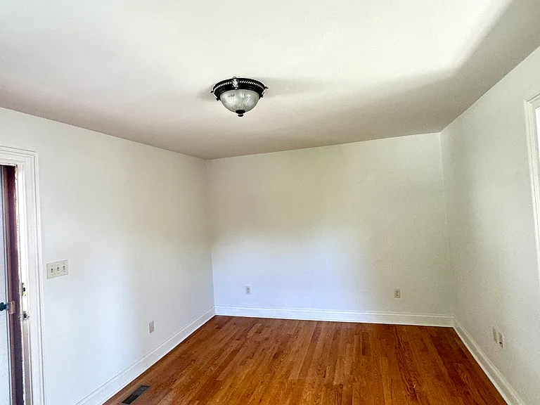 35 Lathrop Ave #3 — Photo 11