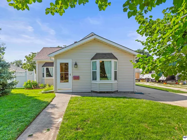 1419 Grant St, Blair, NE 68008